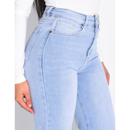 High-waisted straight-leg stretch jeans