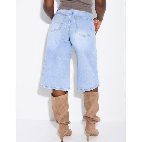 Faded blue stretch denim Bermuda shorts