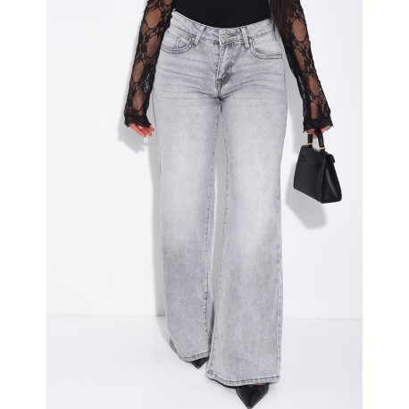 Low-rise wide-leg jeans with flap pockets