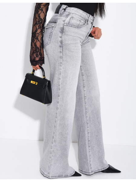 Low-rise wide-leg jeans with flap pockets