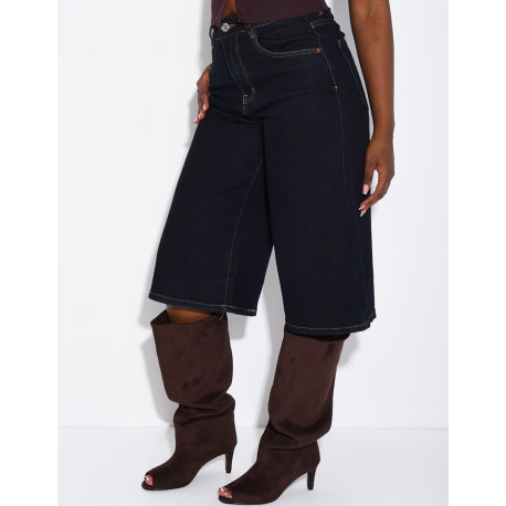 Raw blue stretch denim Bermuda shorts