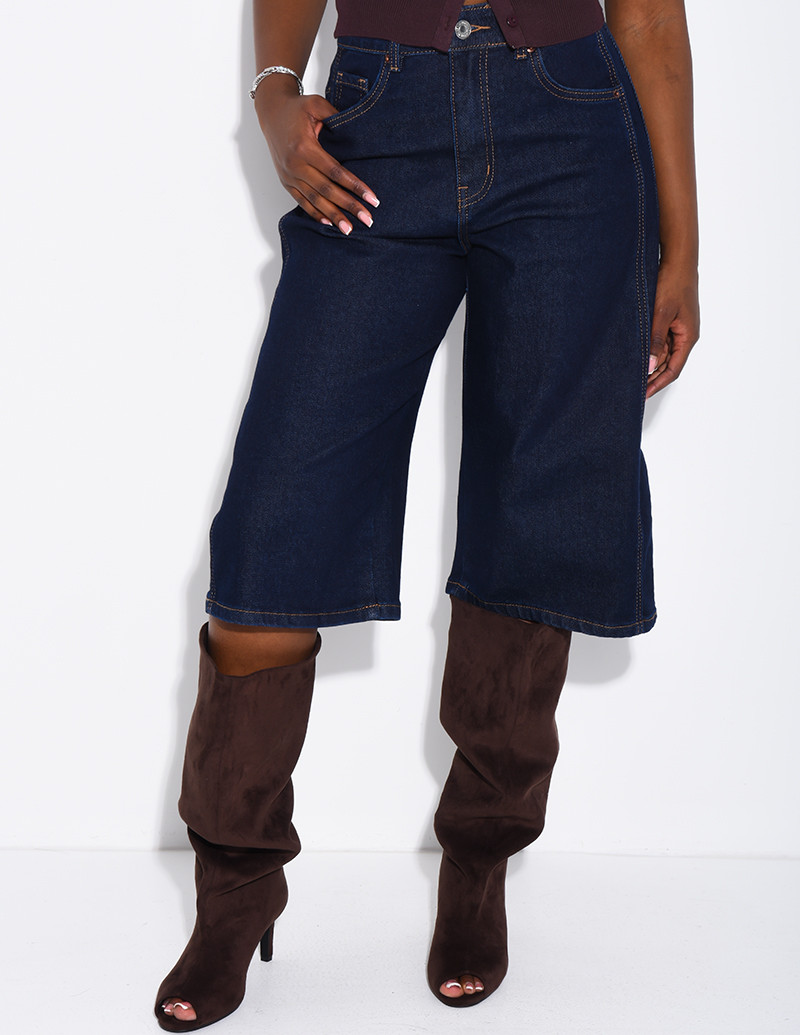 Loose-fit denim Bermuda shorts