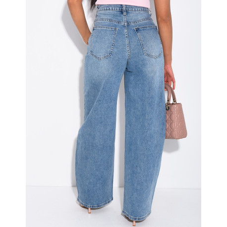 Hoch taillierte Jeans mit weitem Bein, verwaschener Look