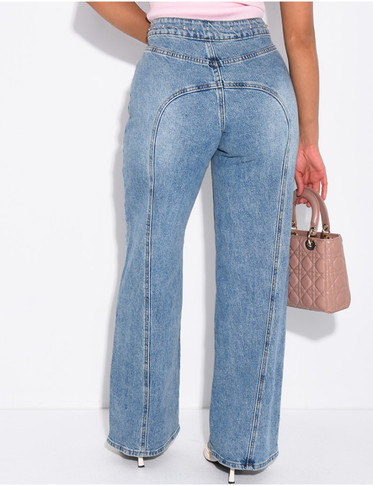 Jeans mit geradem Schnitt, Nieten und Kontrastnähten