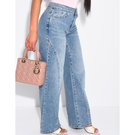 Jeans mit geradem Schnitt, Nieten und Kontrastnähten