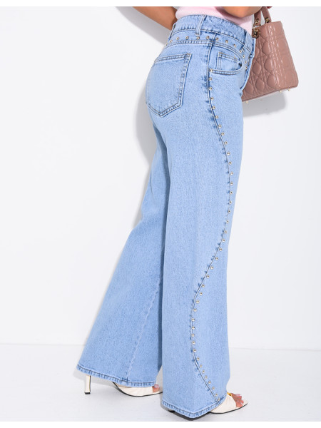 Jeans mit geradem Schnitt, Nieten und Kontrastnähten