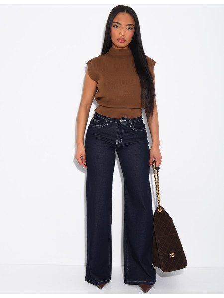 Low-rise wide-leg jeans with flap pockets