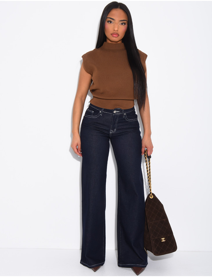 Low-rise wide-leg jeans with flap pockets