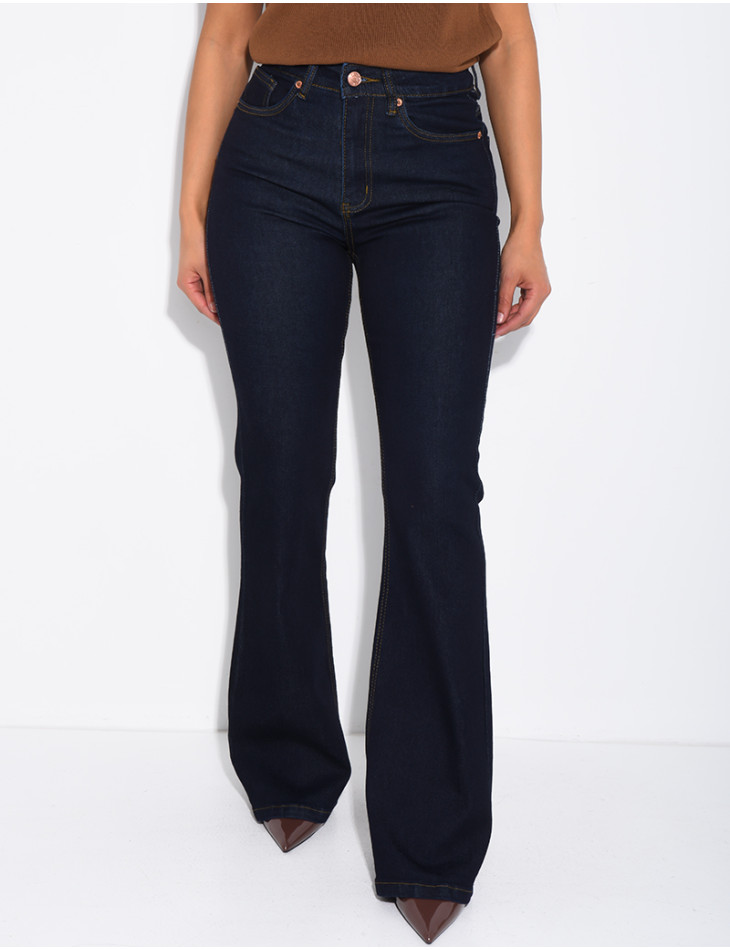 Stretch-Skinny-Jeans mit ausgestelltem Saum