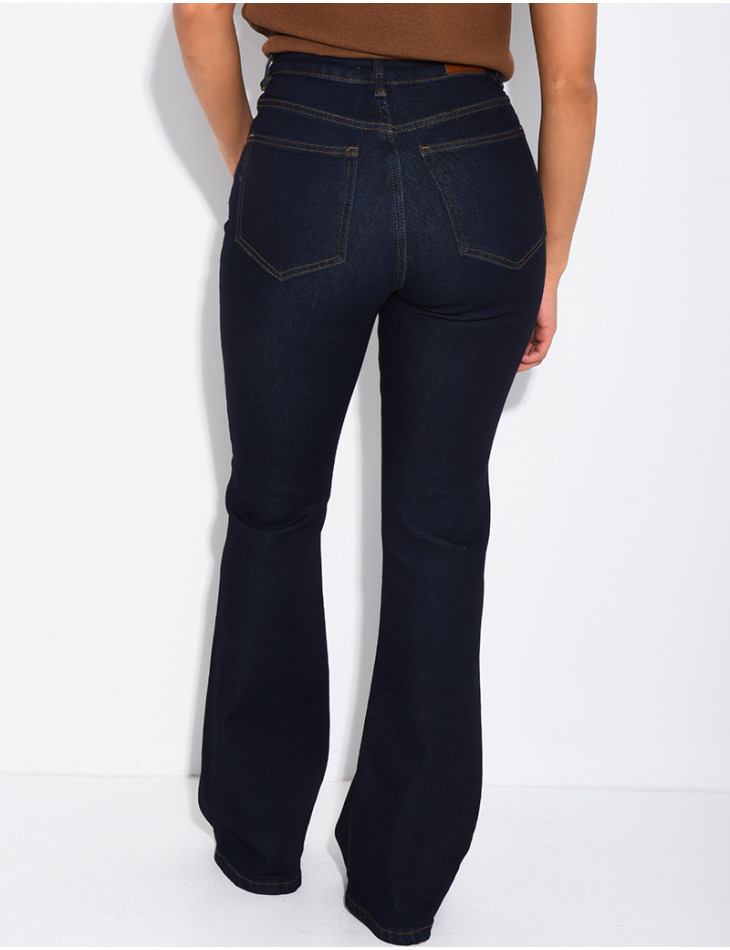 Stretch-Skinny-Jeans mit ausgestelltem Saum