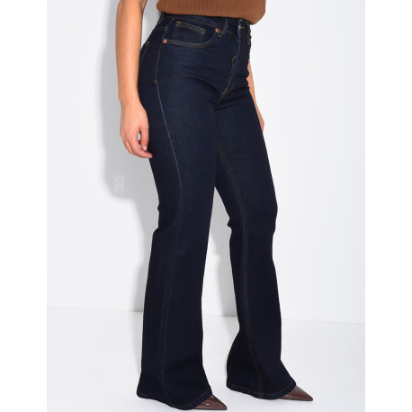 Stretch-Skinny-Jeans mit ausgestelltem Saum
