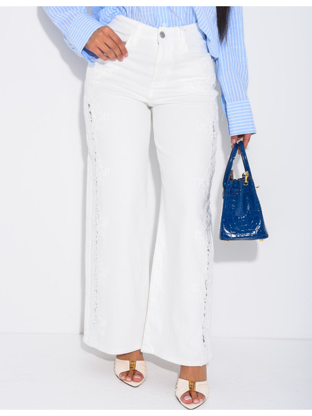 Jeans coupe droite à empiècements en dentelle