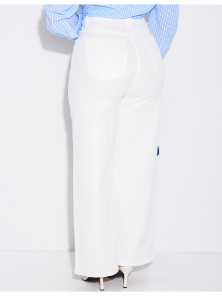 Jeans coupe droite à empiècements en dentelle