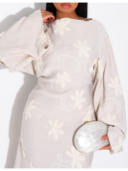Robe longue effet lin à motifs brodés