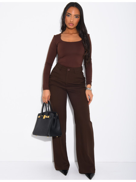 Top manches longues moulant à col carré