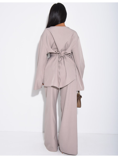Ensemble pantalon large et blouse effet froncé à nouer