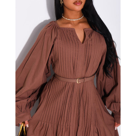 Robe longue en coton plissée à ceinturé