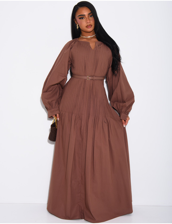 Robe longue en coton plissée à ceinturé