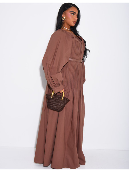 Robe longue en coton plissée à ceinturé