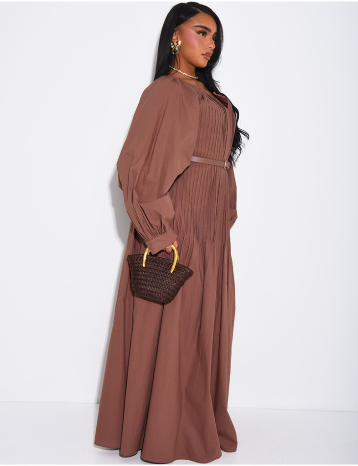 Robe longue en coton plissée à ceinturé