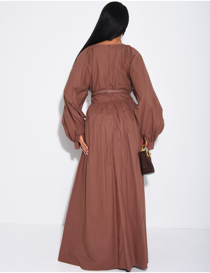 Robe longue en coton plissée à ceinturé