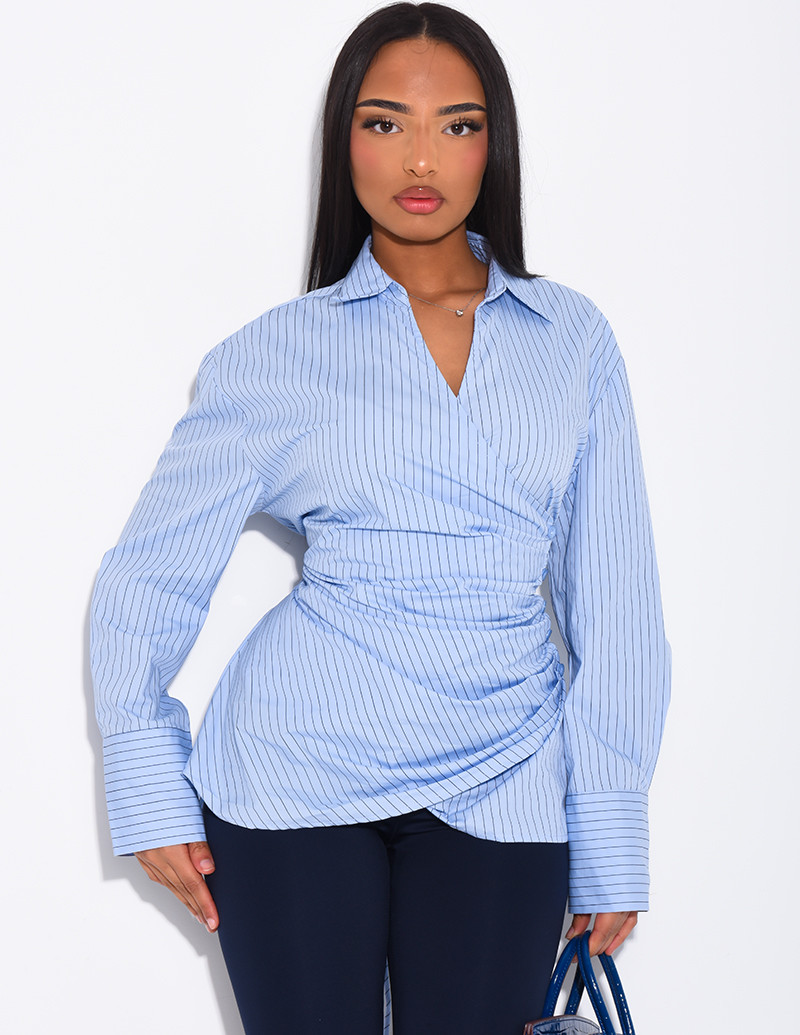 Chemise rayée à boutonnière...