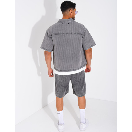 Ensemble en jeans short et chemise