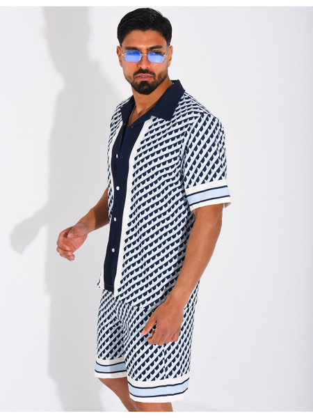 Ensemble short et chemise à motifs géométriques