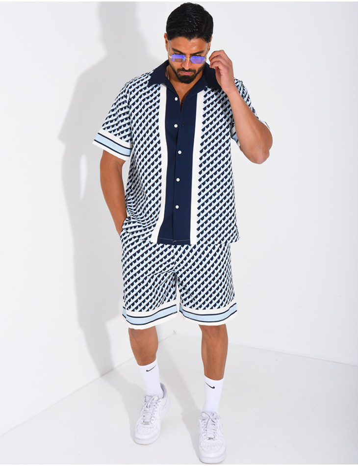 Ensemble short et chemise à motifs géométriques
