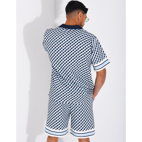 Ensemble short et chemise à motifs géométriques