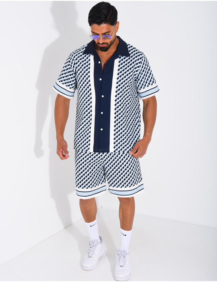 Ensemble short et chemise à motifs géométriques