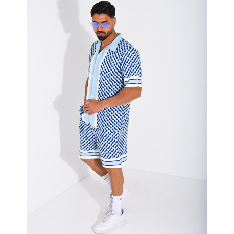 Ensemble short et chemise à motifs géométriques