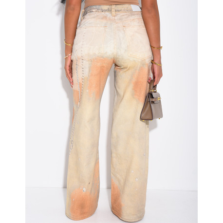 Jeans coupe droite à motifs imprimés dans les tons camel