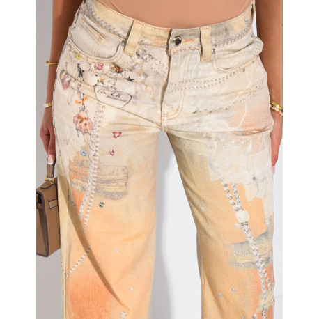 Jeans coupe droite à motifs imprimés dans les tons camel
