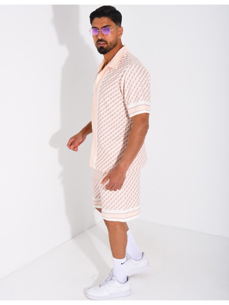Ensemble short et chemise à motifs géométriques