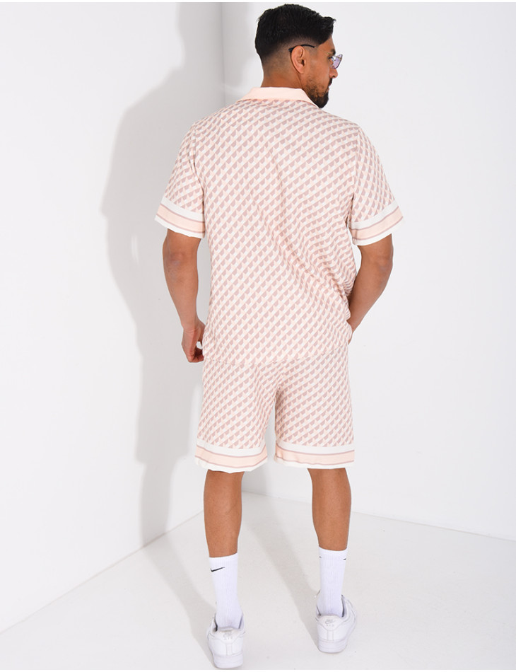 Ensemble short et chemise à motifs géométriques