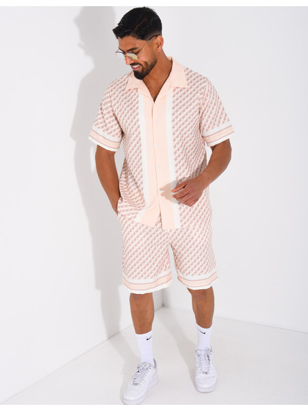 Ensemble short et chemise à motifs géométriques