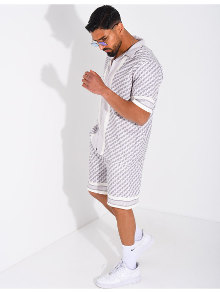 Ensemble short et chemise à motifs géométriques