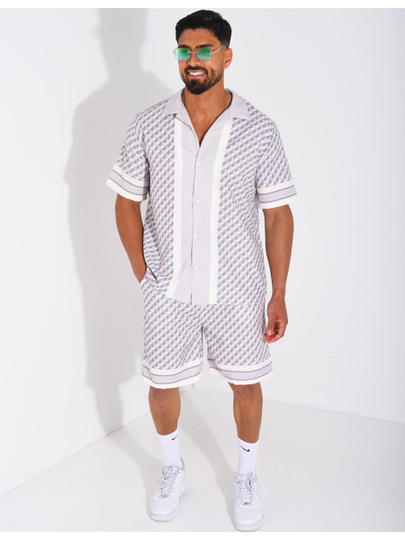 Ensemble short et chemise à motifs géométriques