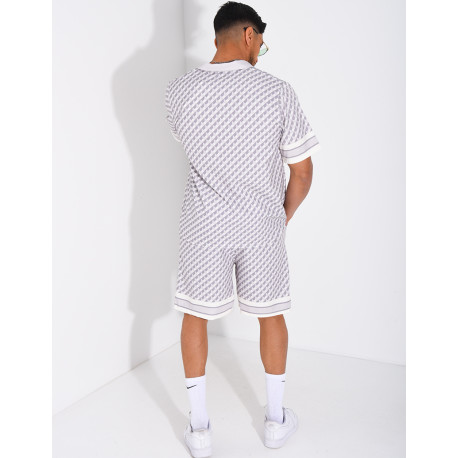 Ensemble short et chemise à motifs géométriques