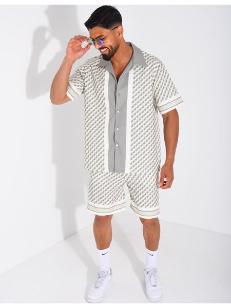 Ensemble short et chemise à motifs géométriques