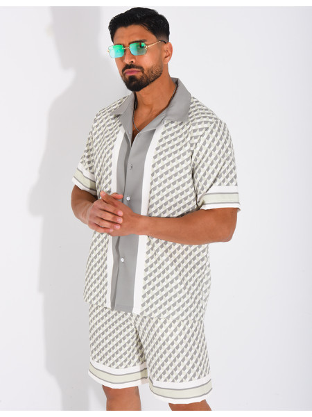 Ensemble short et chemise à motifs géométriques