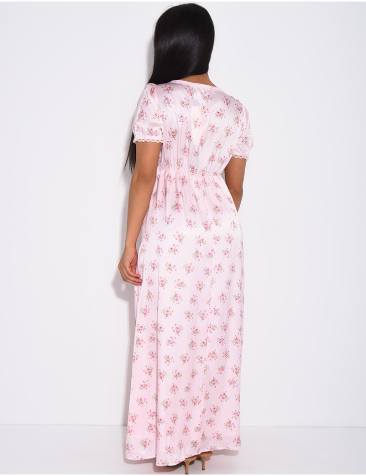 Robe longue en satin imprimé de fleurs et dentelle sur les bords