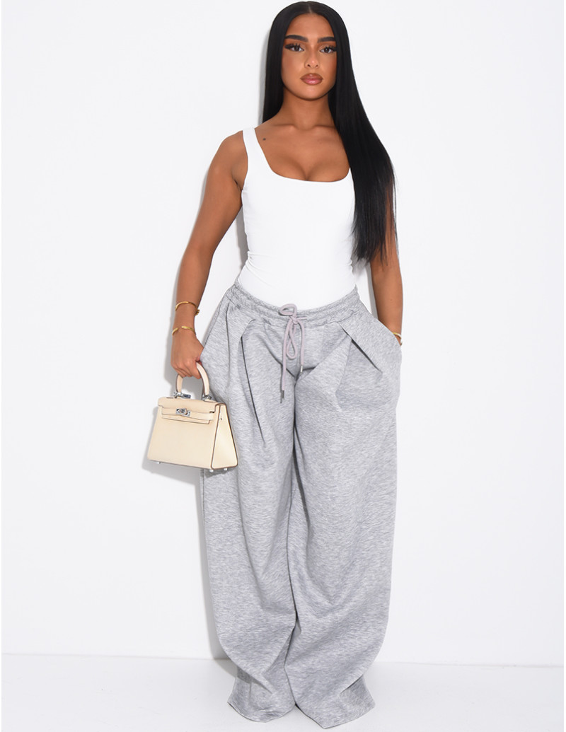 Weit geschnittene...