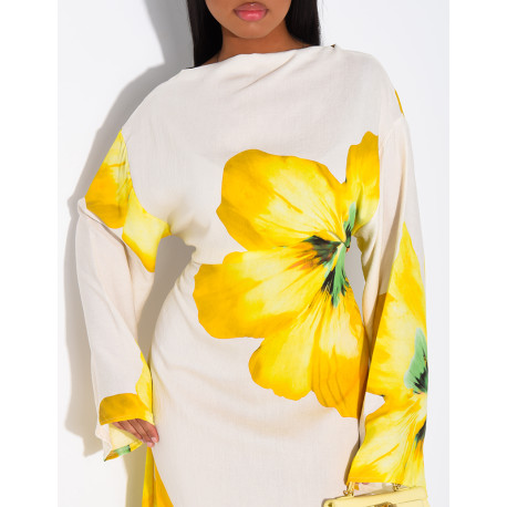 Robe effet lin à fleurs nouée dans le dos