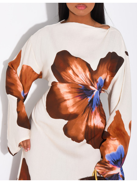 Robe effet lin à fleurs nouée dans le dos