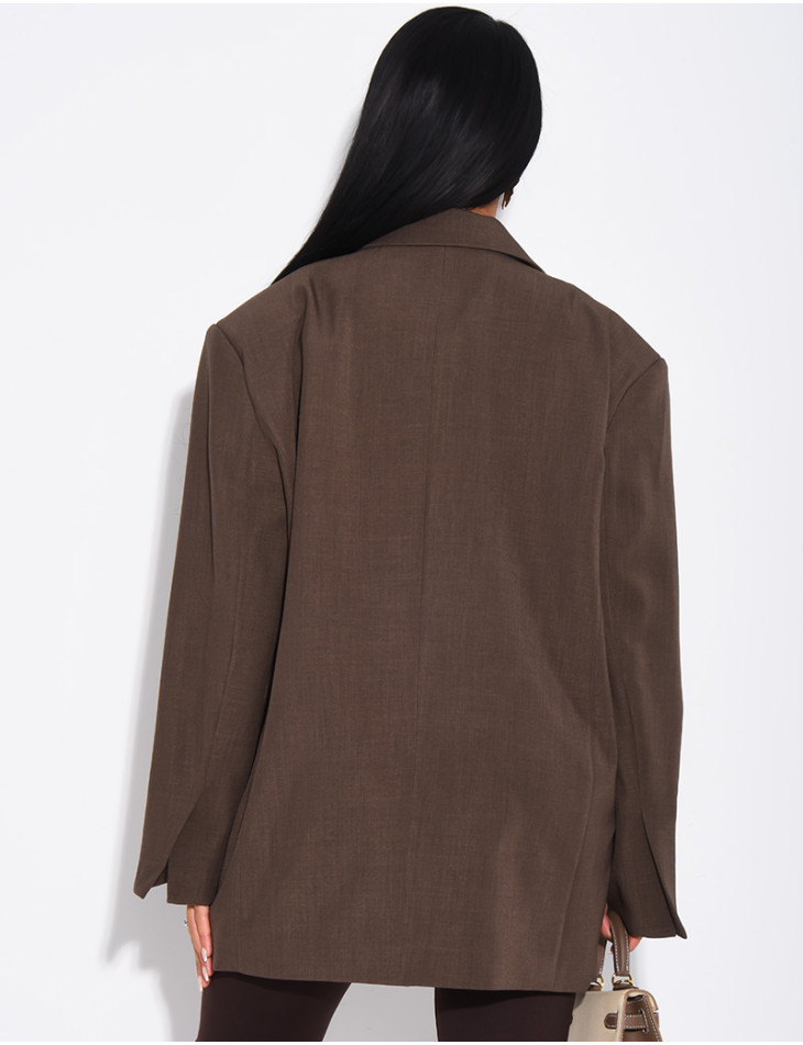 Oversized blazer with structured shoulders