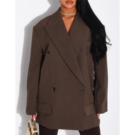 Oversized blazer with structured shoulders