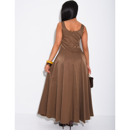 Robe longue en satin mat évasée