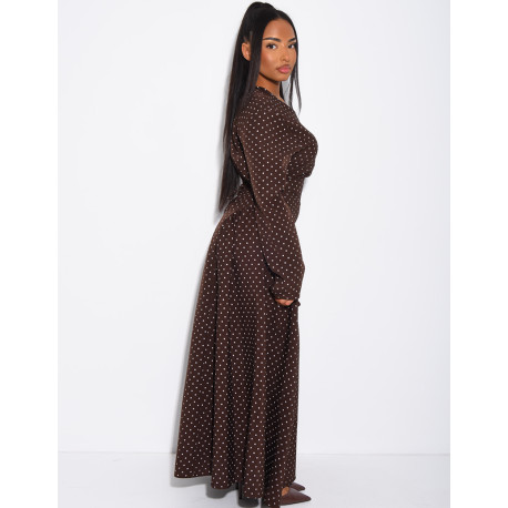 Langes, an den Hüften ausgestelltes Kleid mit Punkten (wird am Rücken gebunden)